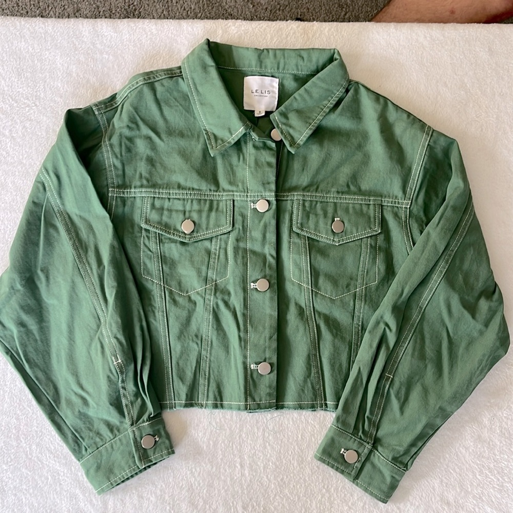 Le Lis Cropped Denim Jacket